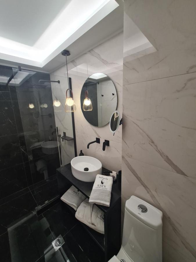 Ilia'S Luxury Suites - Adults Only Xylokastro Eksteriør billede